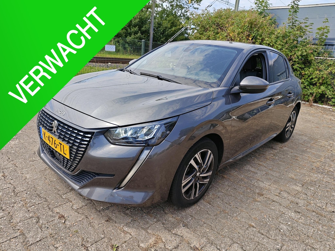 Peugeot 208 - 1.2 PureTech Allure Pack 100 PK | Climate Control | LED | Camera | Navigatie by Apple Carp - AutoWereld.nl