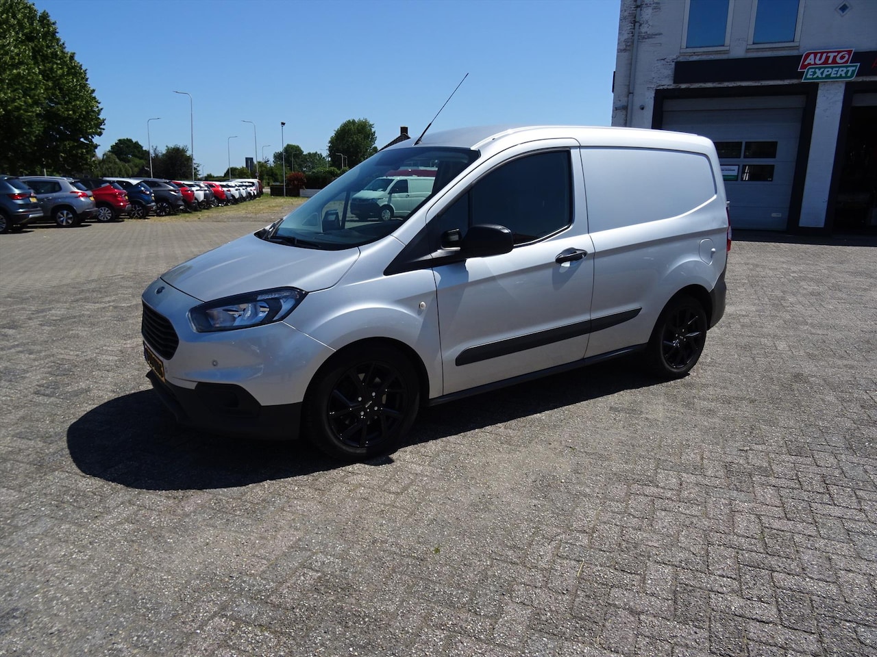 Ford Transit Courier - GB 1.5 TDCi Duratorq 75pk S&S Trend - AutoWereld.nl
