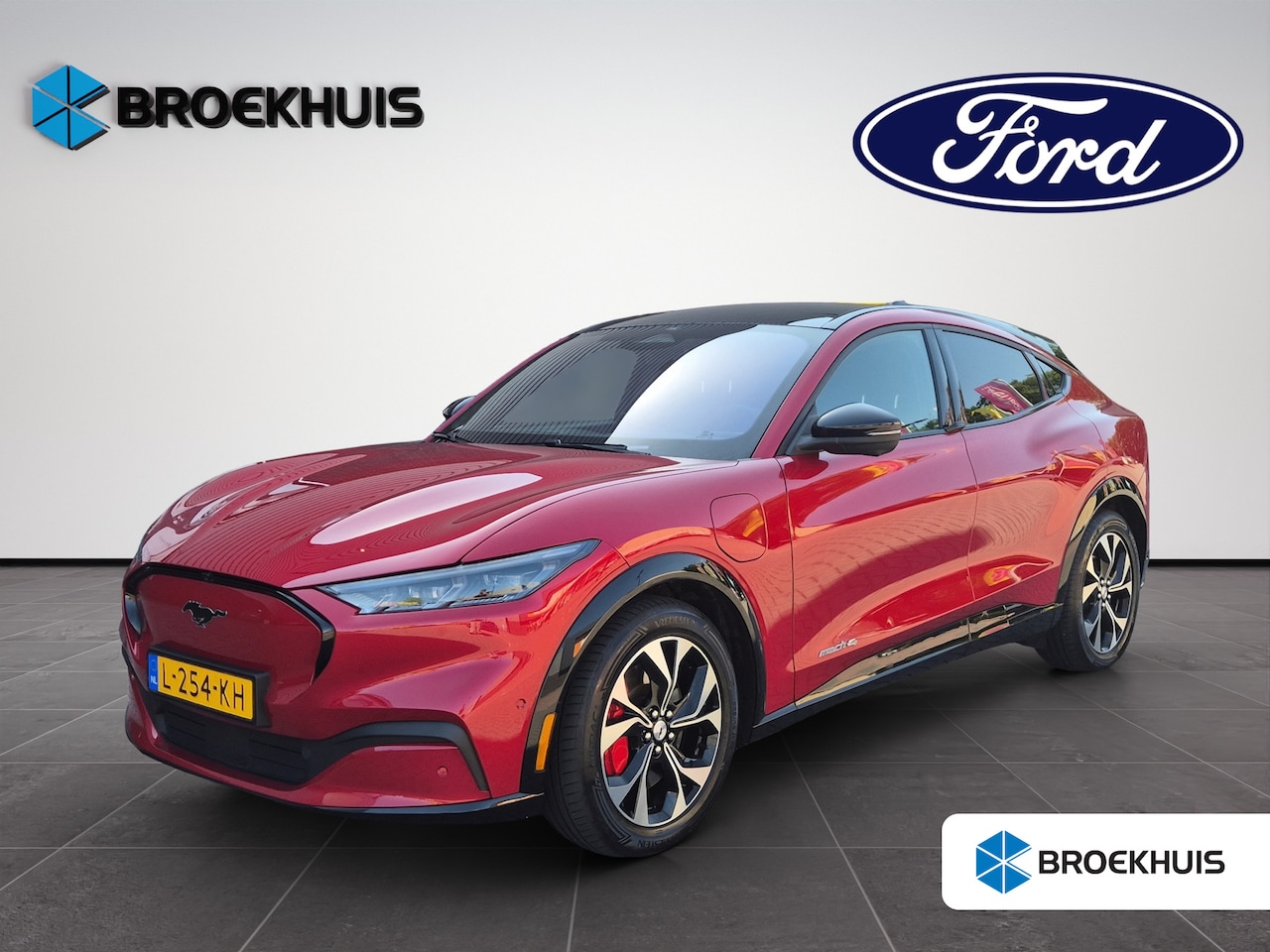 Ford Mustang Mach-E - AWD 75 kWh 258pk | Pano | Technology Pack+ | SOH 95% | - AutoWereld.nl