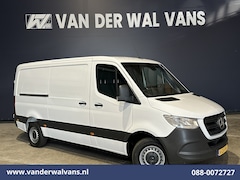 Mercedes-Benz Sprinter - 314 CDI 143pk L2H1 Euro6 Airco | Camera | Apple Carplay | Trekhaak | Chauffeursstoel Andro