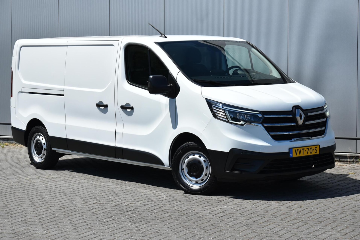 Renault Trafic - bestel 2.0 dCi 130 T30 L2H1 Business - AutoWereld.nl