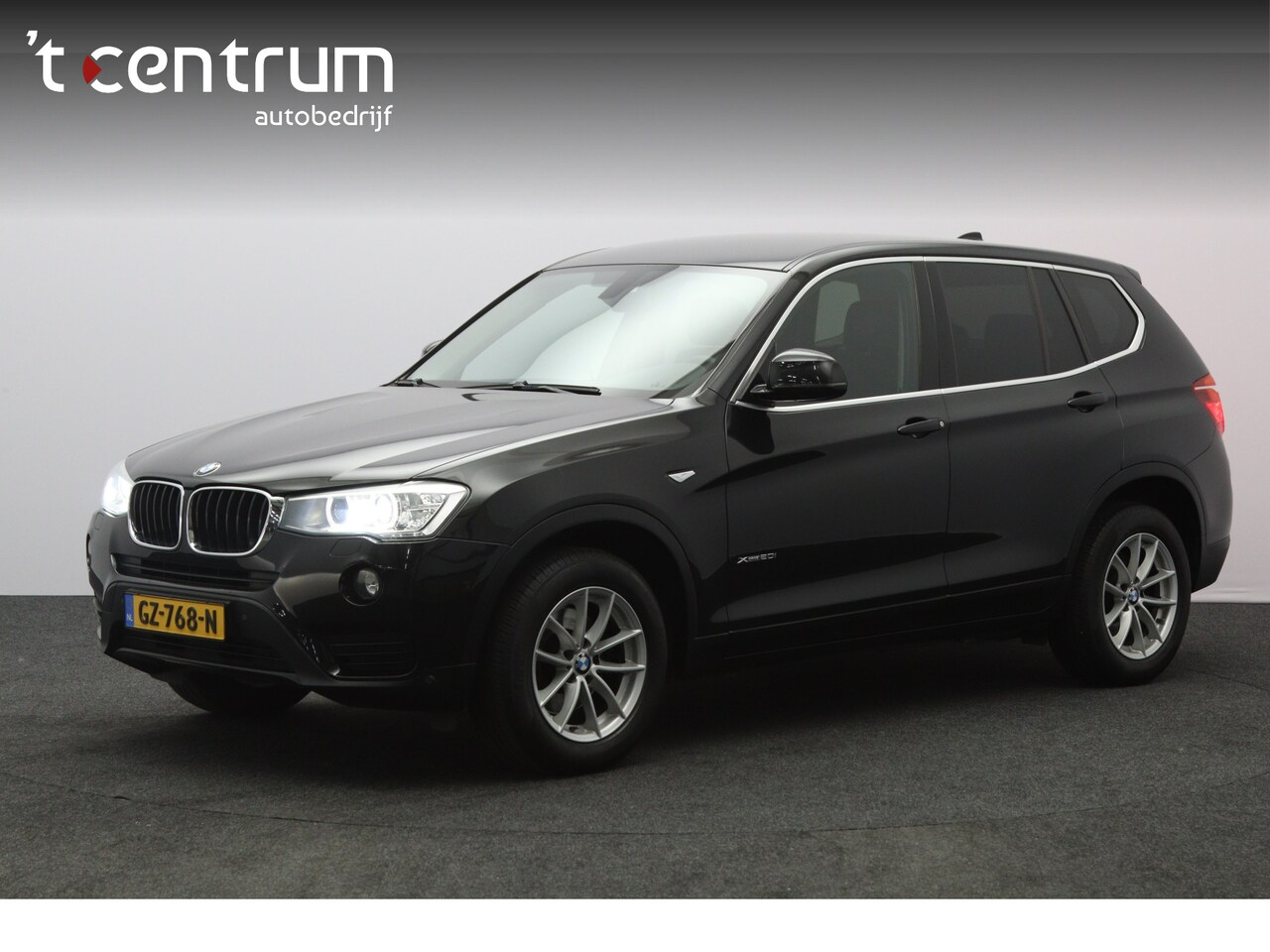 BMW X3 - xDrive20i 184 PK Automaat Executive, Trekhaak, Leder, Cruise Control - AutoWereld.nl