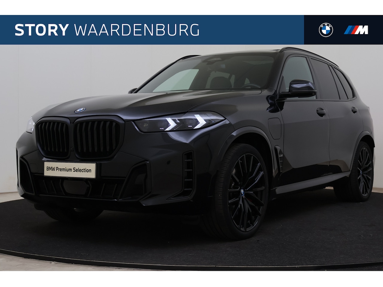 BMW X5 - xDrive50e M Sport Automaat / Panoramadak / Comfortstoelen / Comfort Access / Soft-Close / - AutoWereld.nl