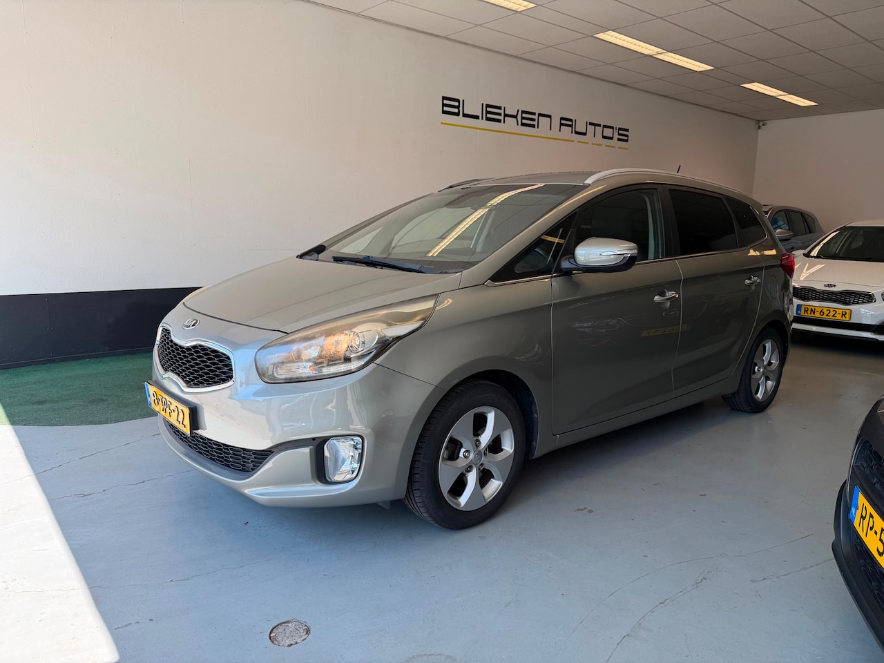 Kia Carens - 1.6 GDi Business Pack|7PERSOONS|CAMERA|NAVI|DOH - AutoWereld.nl