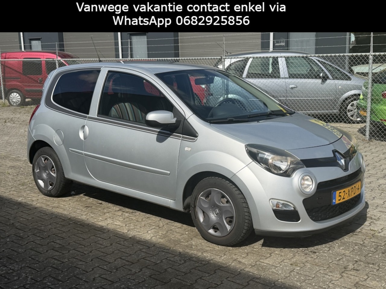 Renault Twingo - 1.2 16V Airco Cruise Apk:nieuw bij aflevering - AutoWereld.nl