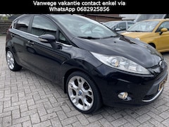 Ford Fiesta - 1.6 Ghia Airco Navi 5 deurs APK: Nieuw bij aflevering