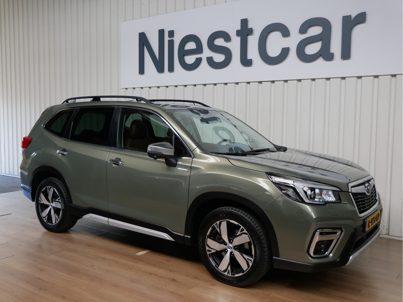 Subaru Forester - 2.0i e-BOXER First Edition 2.0i e-BOXER First Edition - AutoWereld.nl
