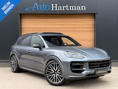 Porsche Cayenne - 3.0 E-Hybrid Black Edition SportDesign PANO|HEADUP|ACC|22INCH|SPORTSTOELEN|TREKHAAK