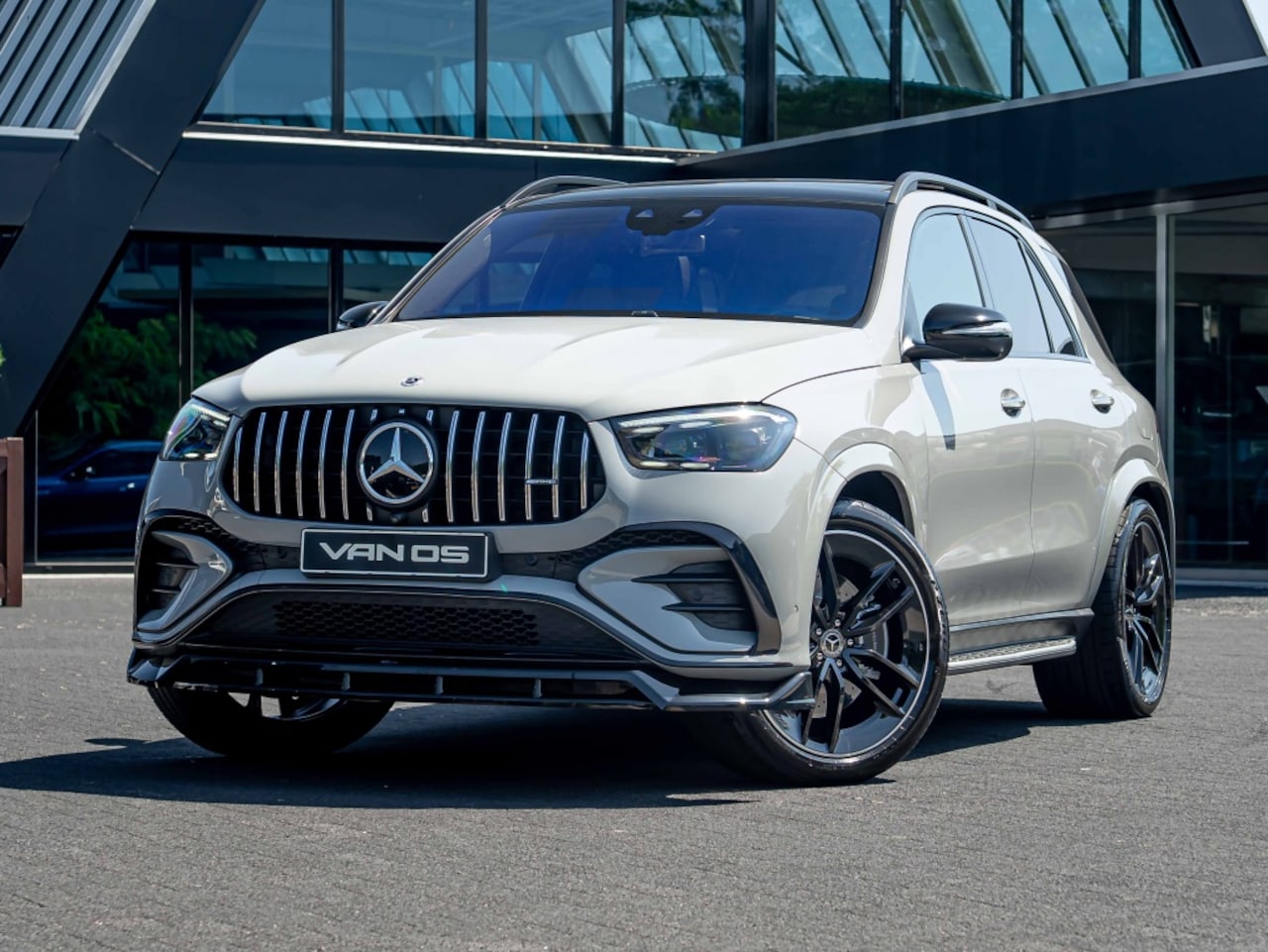 Mercedes-Benz GLE-Klasse - GLE 400e 4MATIC AMG Line | Premium Plus | Alpin | 22 Inch - AutoWereld.nl