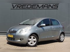 Toyota Yaris - 1.3 VVTi Luna MMT AUTOMAAT
