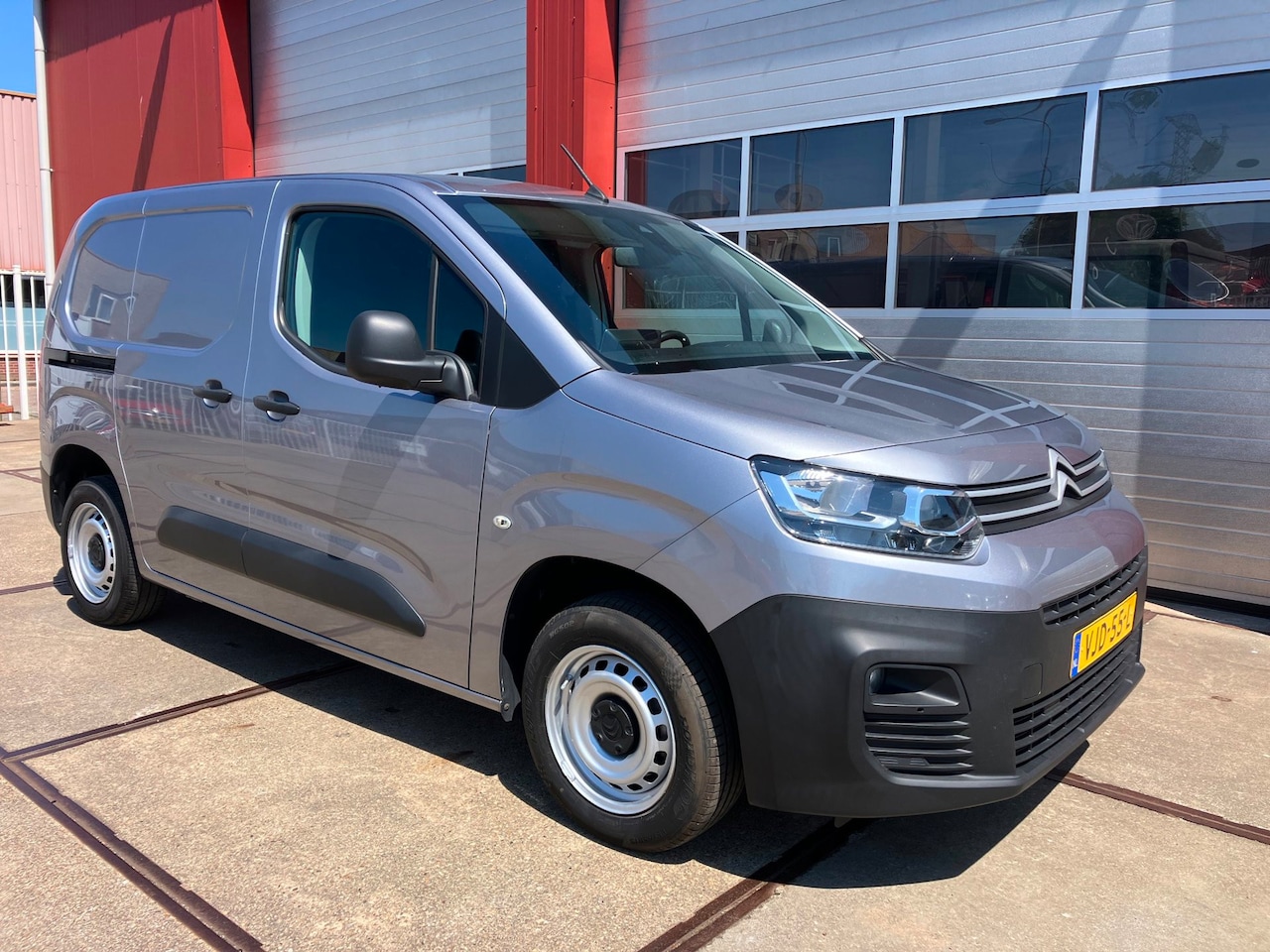 Citroën Berlingo - 1.5 BlueHDI Club 1.5 BlueHDI Club - AutoWereld.nl
