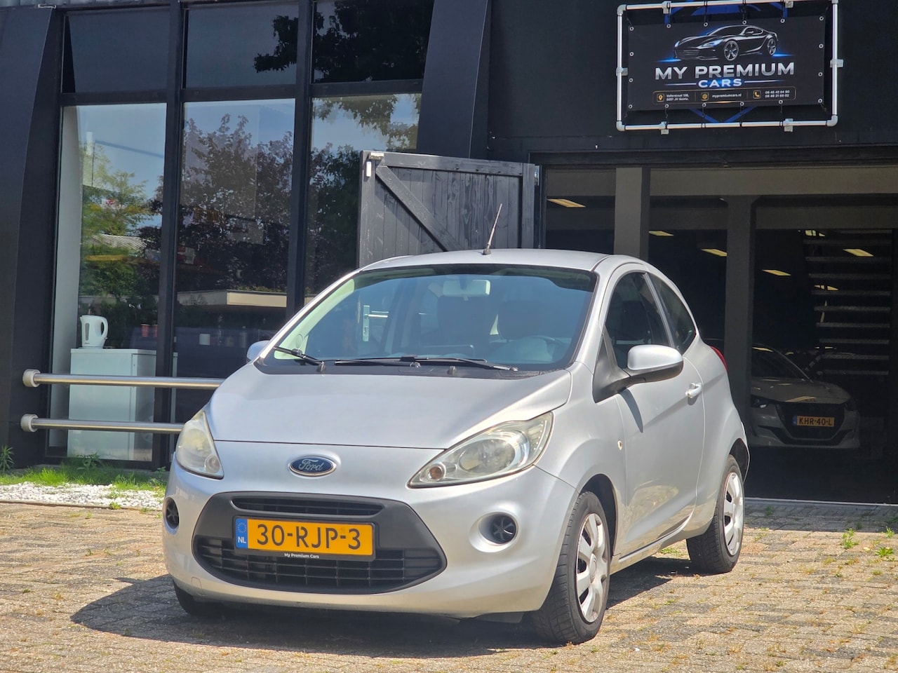 Ford Ka - 1.2 Comfort Start-Stop / Carplay-Android / Airco - AutoWereld.nl