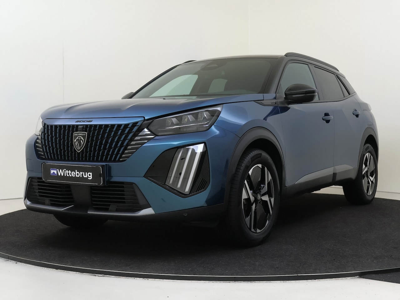 Peugeot 2008 - 1.2 Hybrid 145 GT Stoere uitvoering! - AutoWereld.nl