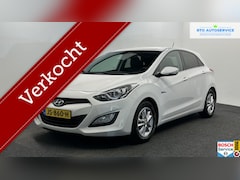 Hyundai i30 - 1.6 GDi i-Motion CAMERA NAVI CRUISE ECC LM