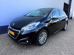 Peugeot 208 - 1.2 PureTech Allure - Achteruitrijcamera - Navigatie
