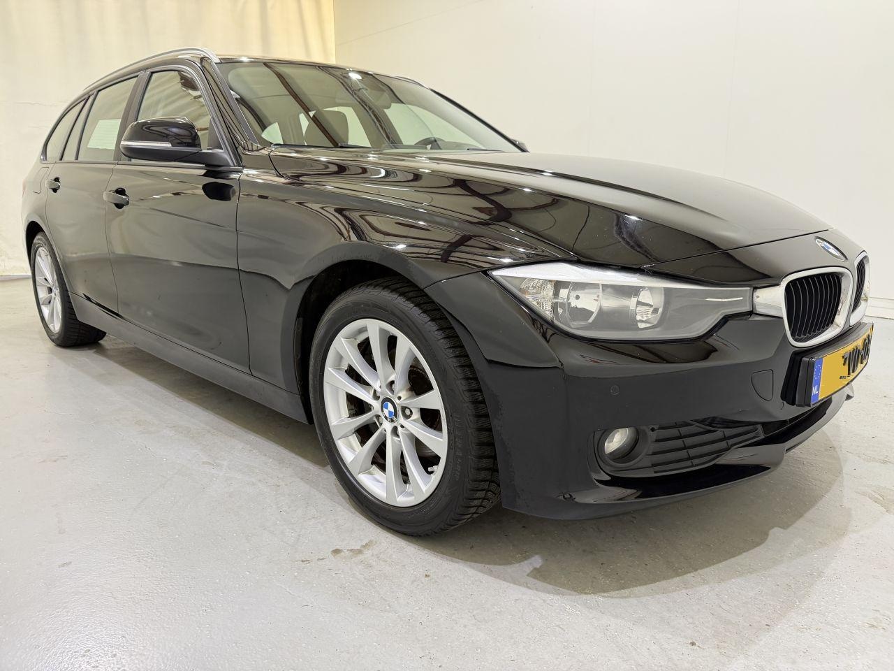 BMW 3-serie Touring - 316i Executive Sport 316i Executive Sport - AutoWereld.nl
