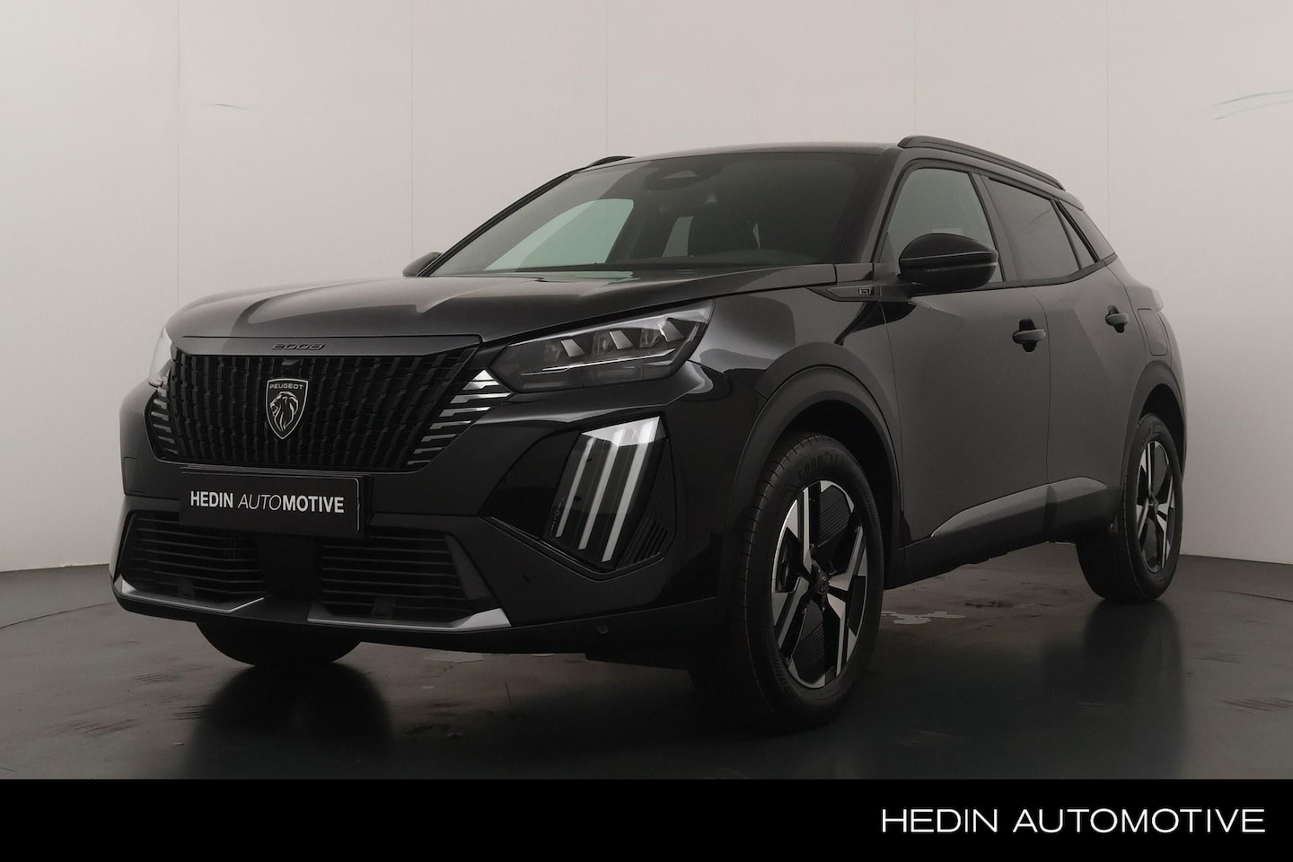 Peugeot 2008 - 1.2 Hybrid 145 GT Climate Control | Adaptieve Cruisecontrol | Full Map Navigatie | 360 Gra - AutoWereld.nl