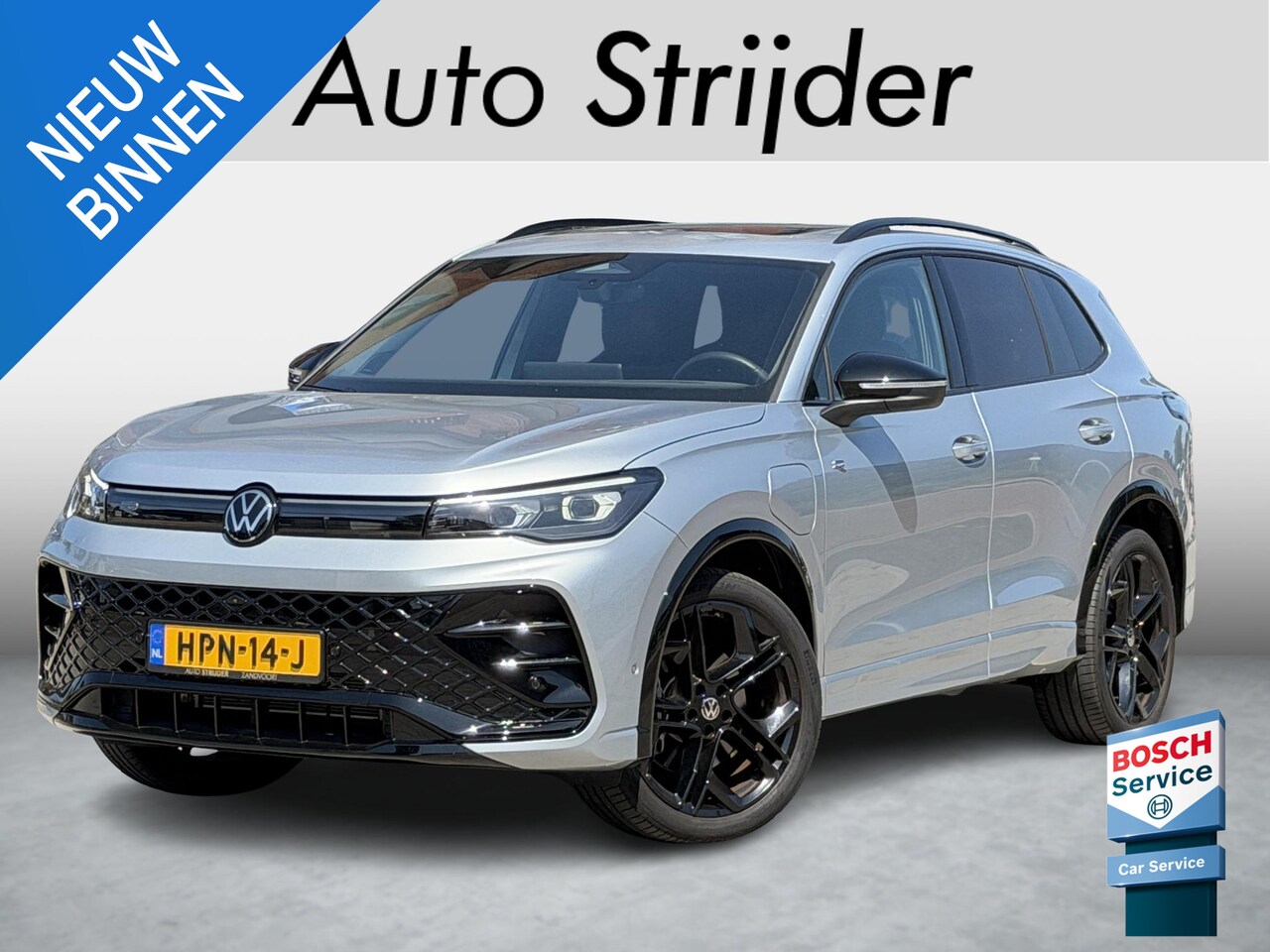 Volkswagen Tiguan - 1.5 eHybrid R-Line Edition 272PK | Black Style | Leer | Panoramadak | Trekhaak - AutoWereld.nl