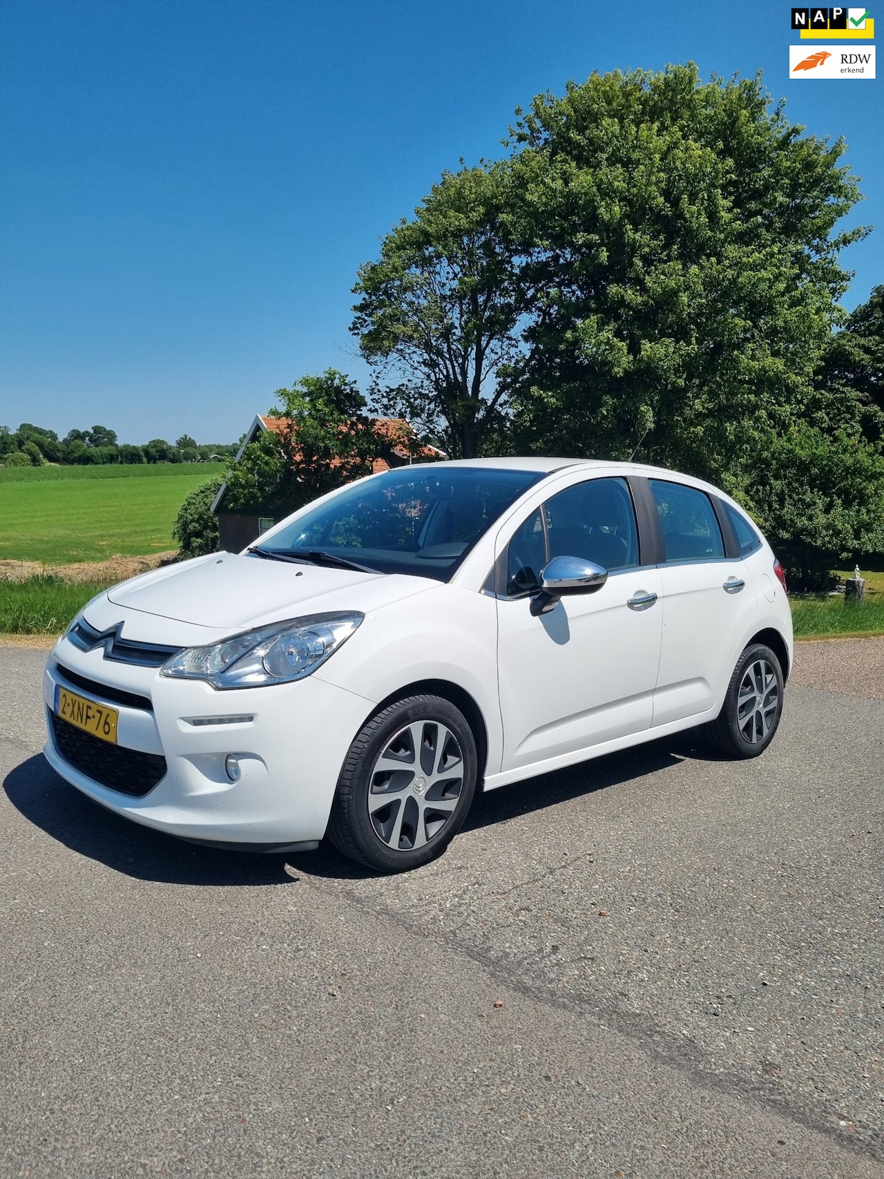 Citroën C3 - 1.6 e-HDi Collection 1.6 e-HDi Collection, Climatronic, 139702 KM NAP, Incl BTW/BPM - AutoWereld.nl