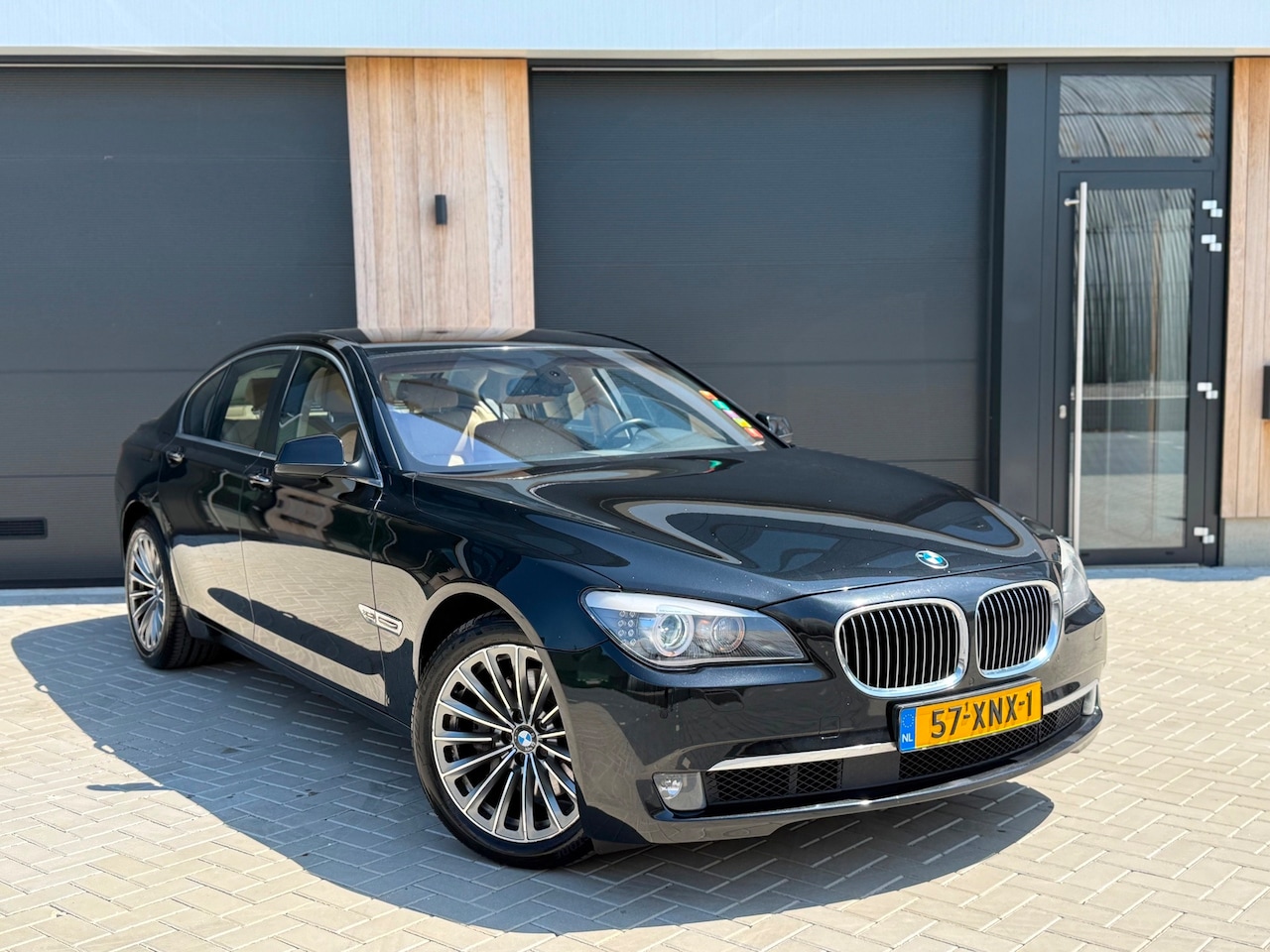 BMW 7-serie - 740d xDrive(bj2012)XENON|CAM|LEER - AutoWereld.nl