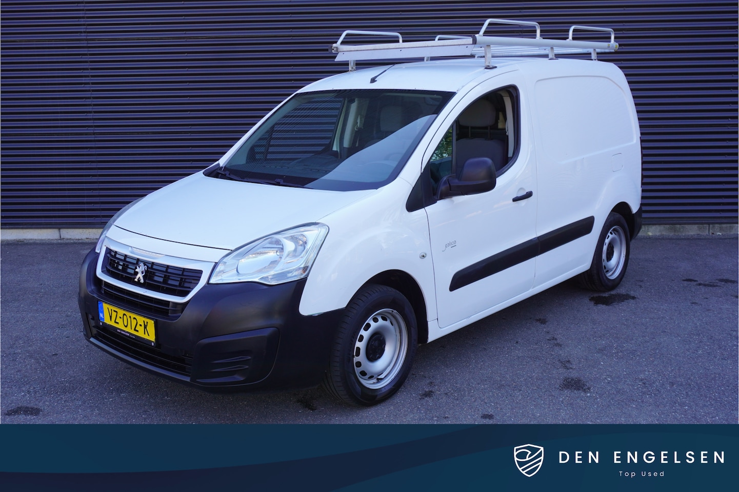 Peugeot Partner - 1.6 HDi 75PK L1 Airco imperiaal Trekhaak 3-Zits - AutoWereld.nl