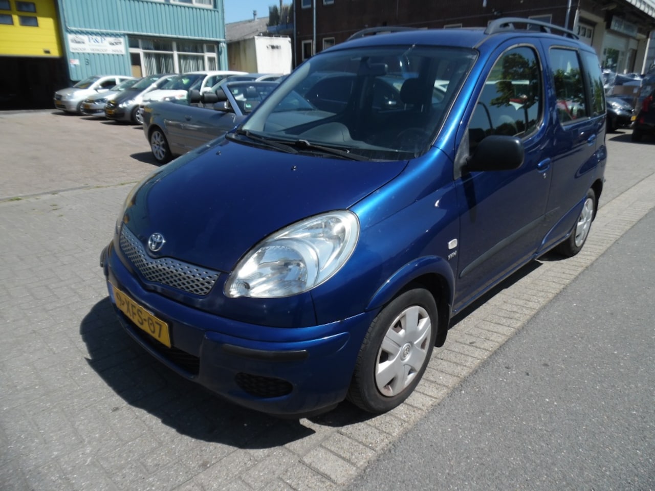 Toyota Yaris - apk 7.27 1.3 VVT-i Blue airco - AutoWereld.nl