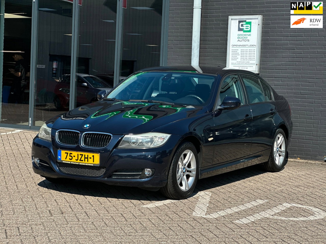 BMW 3-serie - 318i Business Line/2E EIG/6-BAK/AIRCO/NL-AUTO NAP!! - AutoWereld.nl