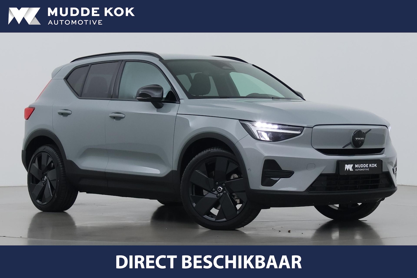 Volvo EX40 - Twin Motor Plus Black Edition 82 kWh | 409 PK! | AWD | 360° Camera | Harman/Kardon | Stoel - AutoWereld.nl
