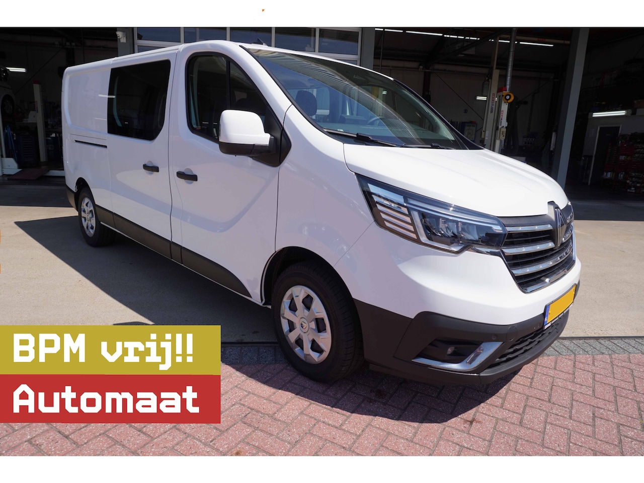Renault Trafic - 2.0 Blue dCi 150PK T29 L2H1 Advance DC Automaat nr. V042 | Climate | Cruise | Navi | Schui - AutoWereld.nl