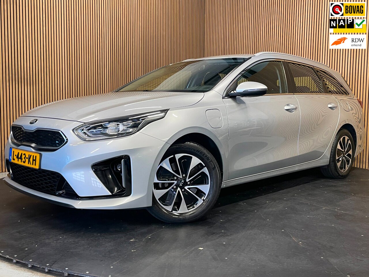 Kia Cee'd Sportswagon - Ceed 1.6 GDI PHEV DynamicLine|AFN.TREKHAAK|AUTOMAAT|APPLE CARPLAY|CAMERA|CLIMATE+CRUISE|NA - AutoWereld.nl