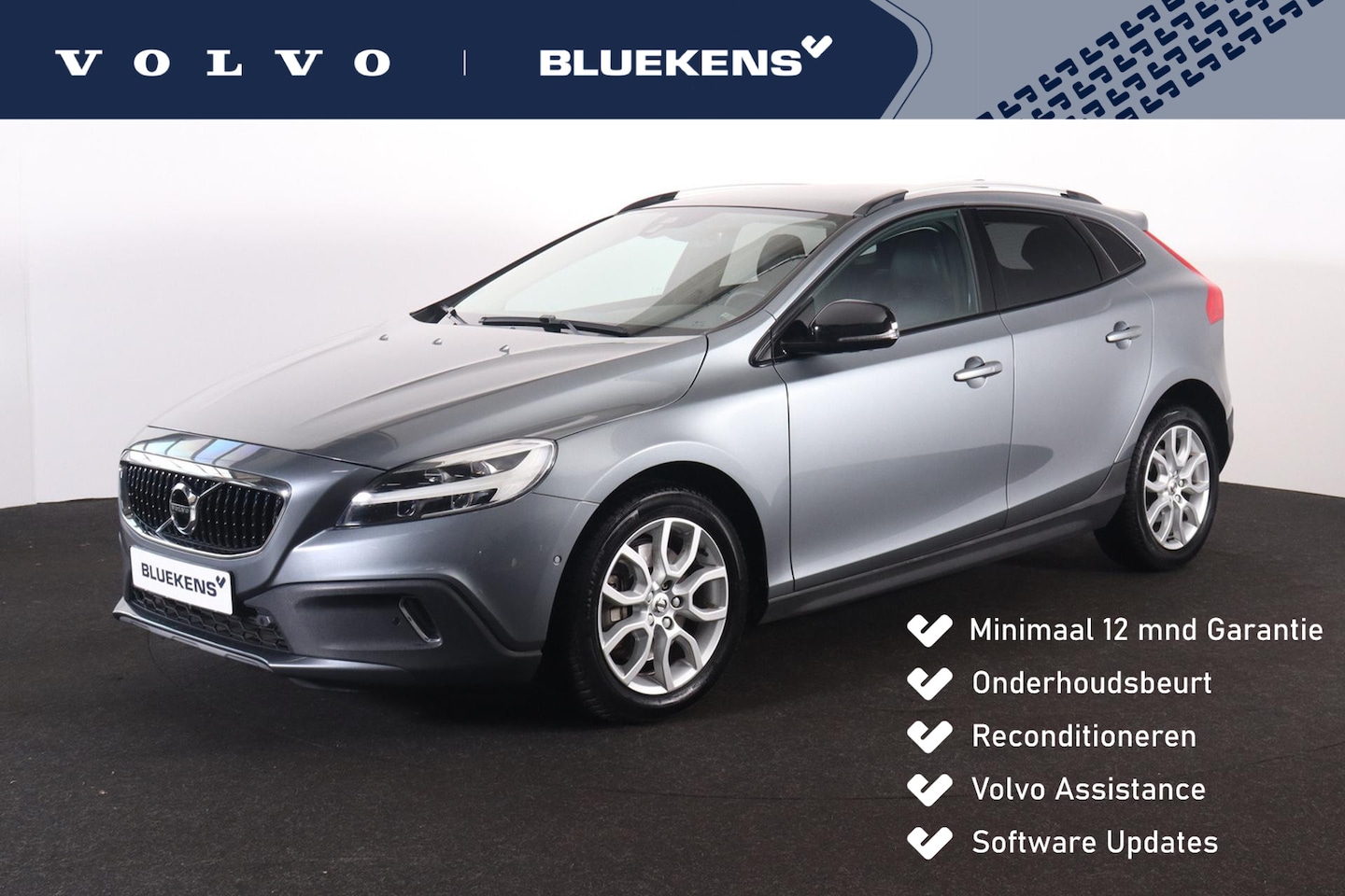 Volvo V40 Cross Country - T3 PolarPlus Luxury - Panoramadak - Harman/Kardon audio - Parkeercamera achter - Parkeerse - AutoWereld.nl