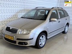 Skoda Fabia Combi - 1.4-16V Elegance Airco/Cruise/TREKHAAK (2005)