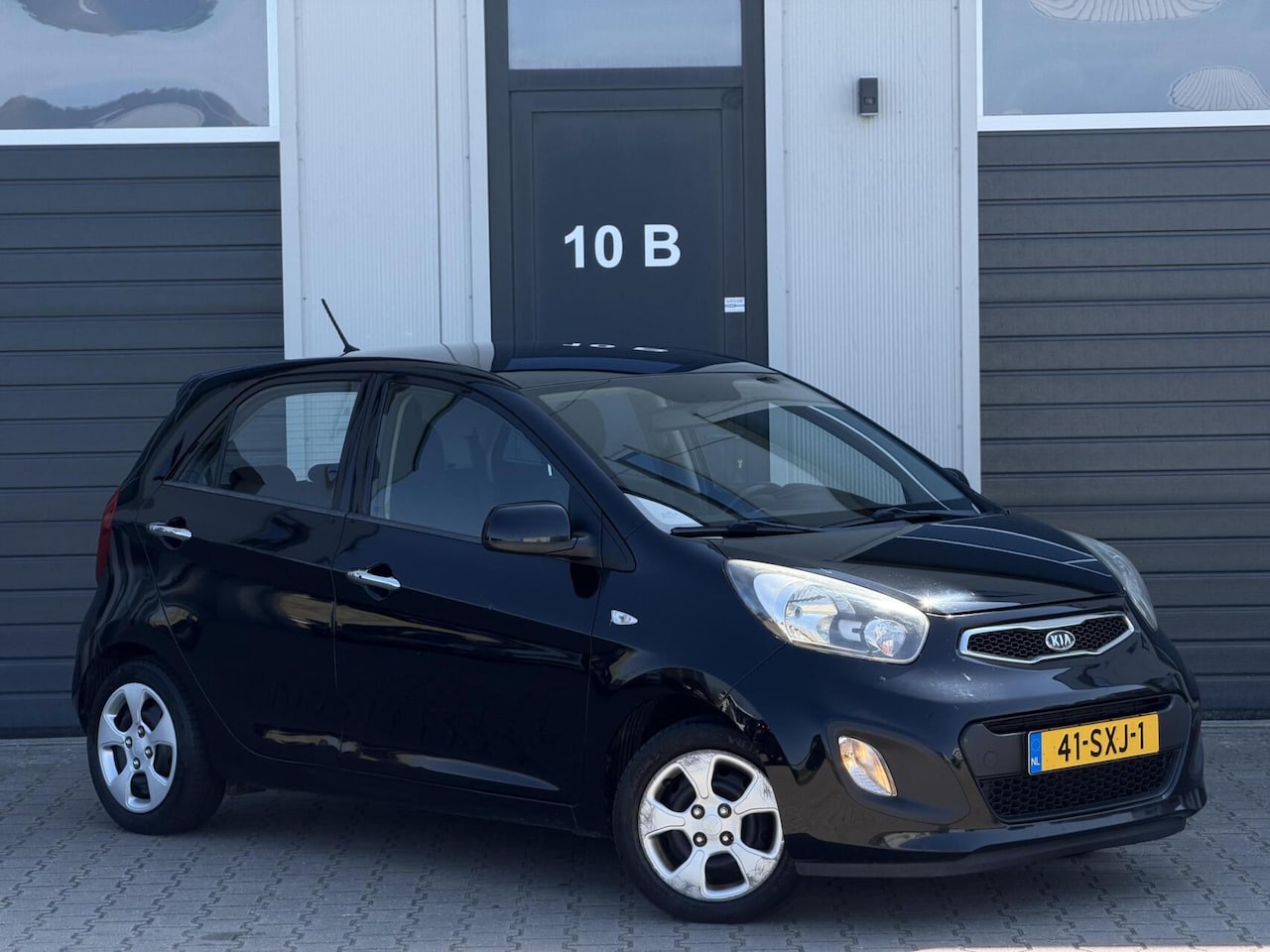Kia Picanto - 1.2 CVVT Plus Pack / Airco / Radio / El ramen - AutoWereld.nl