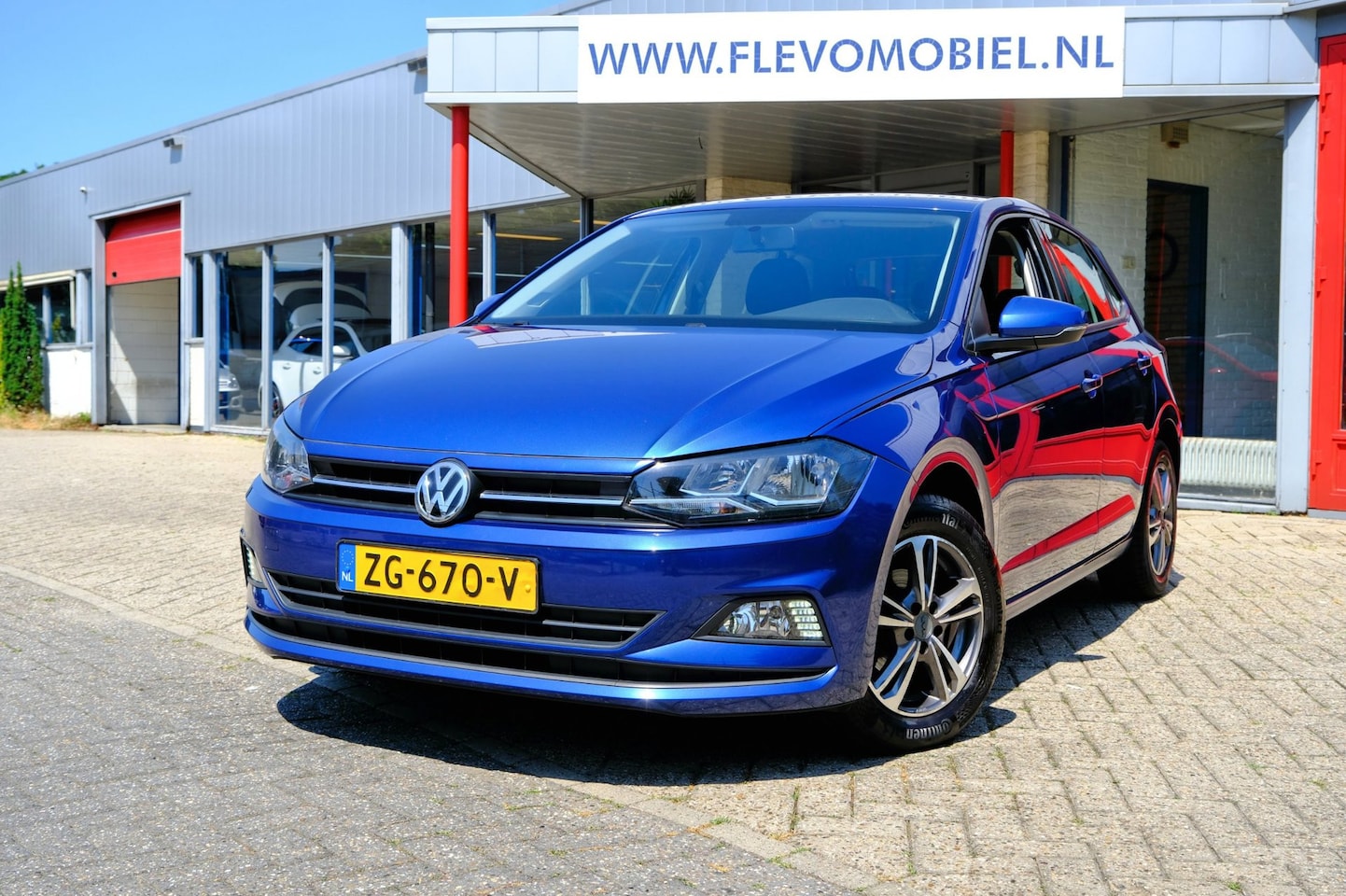 Volkswagen Polo - 1.0 MPI Comfortline 5-drs Clima|Apple CarPlay|LMV - AutoWereld.nl