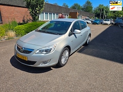 Opel Astra - 1.4 Turbo Edition Airco boekjes nap