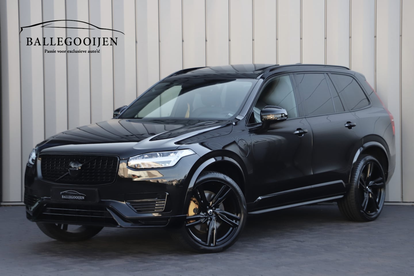 Volvo XC90 - 2.0 T8 Recharge AWD R-Design | 455 PK | Luchtvering | 7-Persoons | Pano | Keyless-go | Mem - AutoWereld.nl