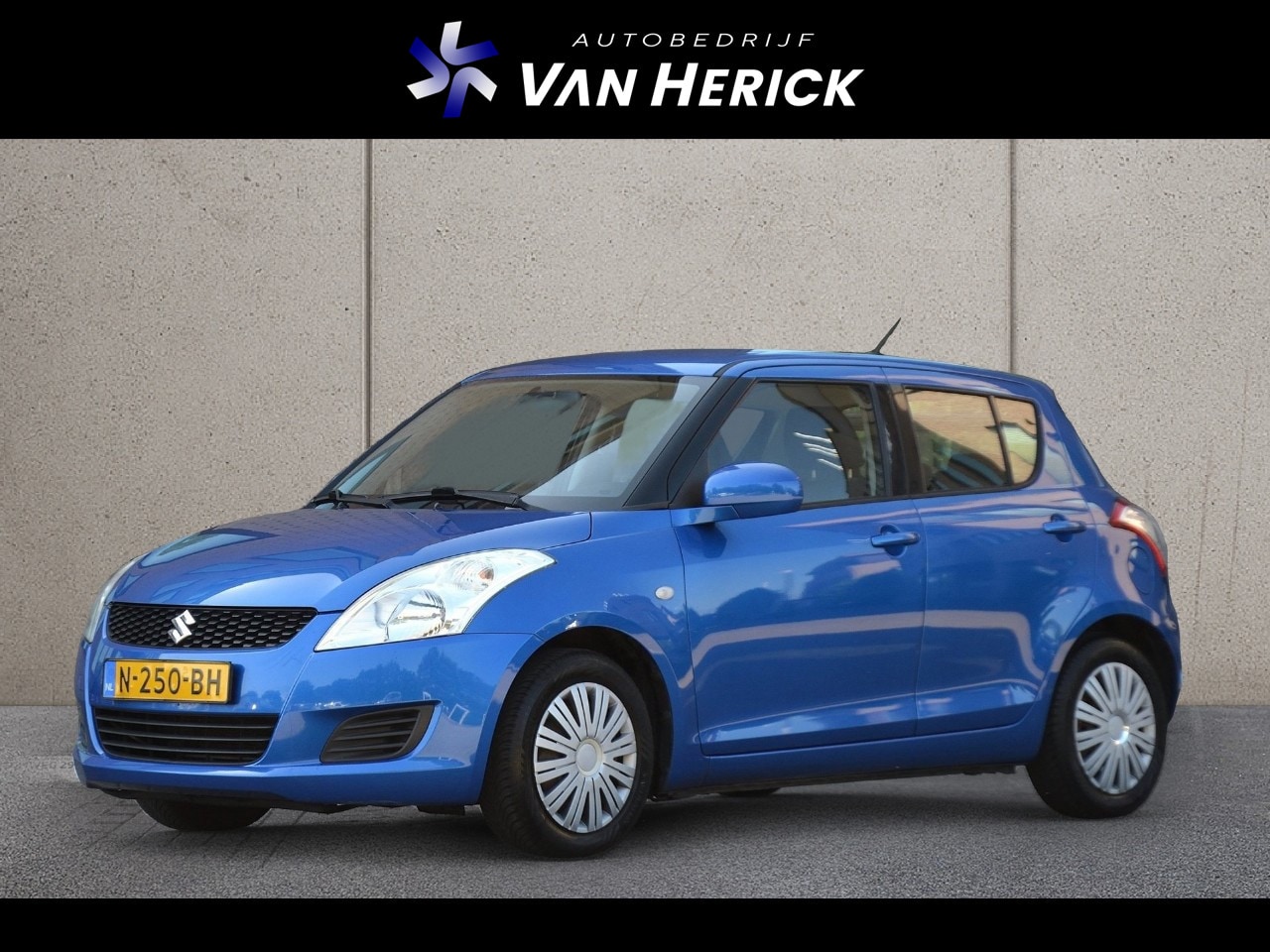 Suzuki Swift - 1.2 Comfort | 5drs | Airco | El. Ramen - AutoWereld.nl