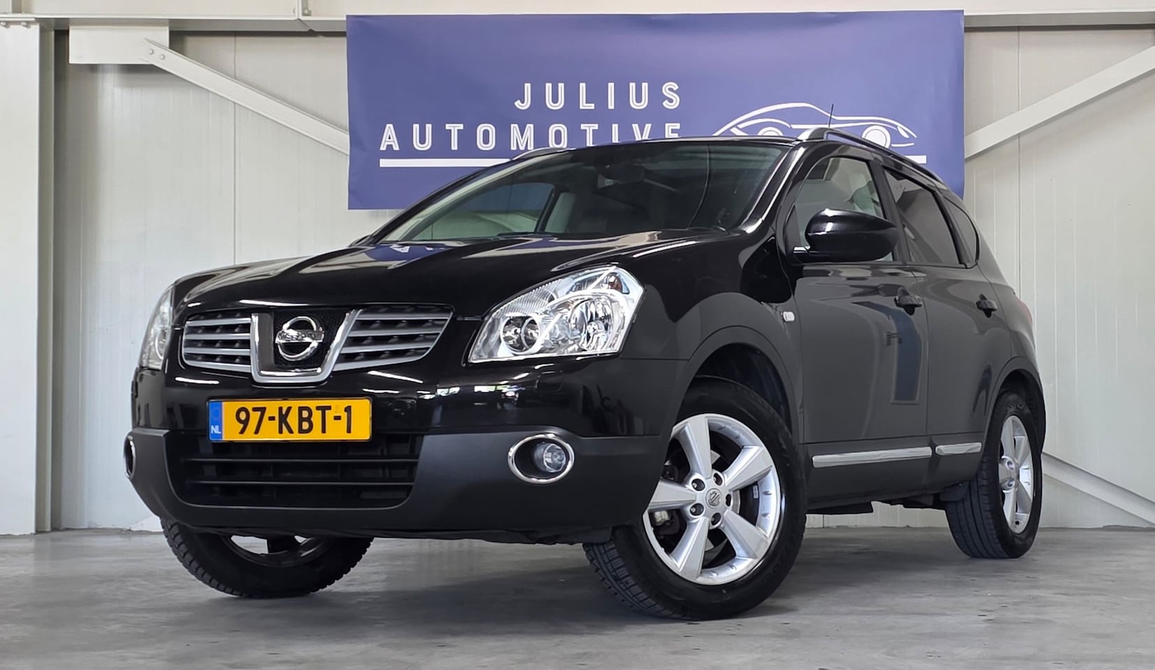 Nissan Qashqai - 2.0 Tekna Pano Leer Xenon Clima Trekhaak APK 06-2027 Mooi! - AutoWereld.nl