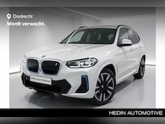 BMW iX3 - Executive 80 kWh | 19" | Panorama | Trekhaak | Driving Assistant Professional
