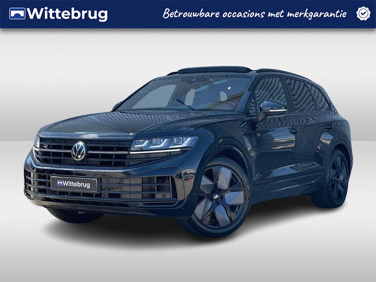 Volkswagen Touareg - 3.0 TSi eHybrid 462PK DSG 4MOTION R / Bekleding Leder 'Puglia' t.w.v €4.290 / DYNAUDIO Gel - AutoWereld.nl