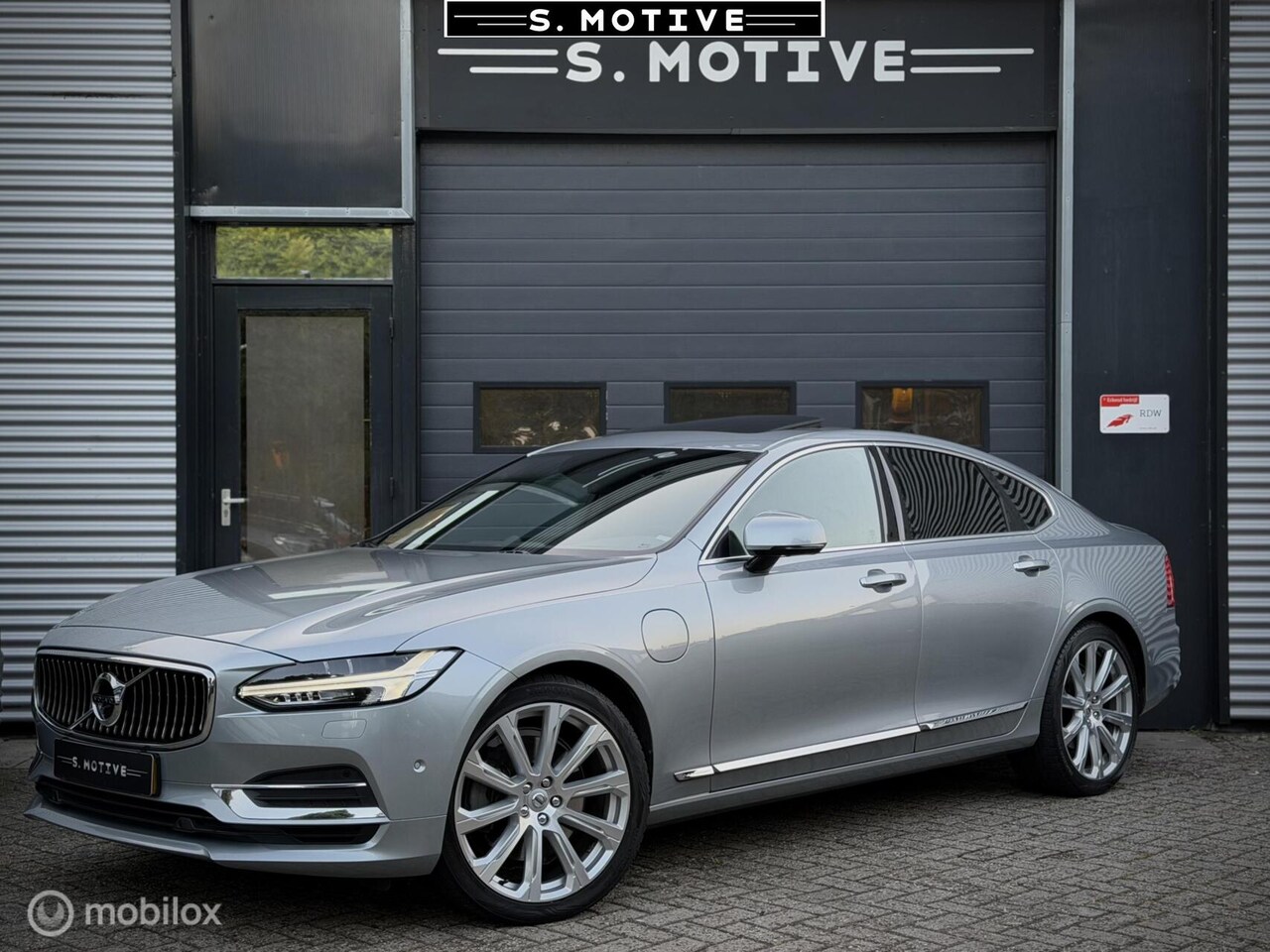 Volvo S90 - 2.0 T8 AWD Inscription Bowers & Wilkins Vol! Trekhaak - AutoWereld.nl
