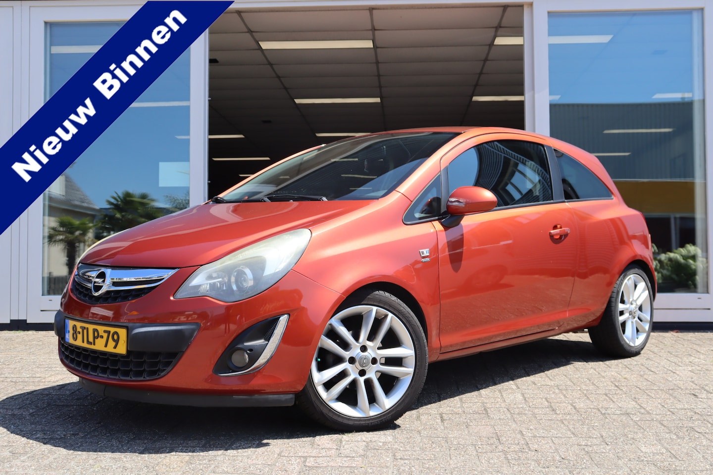 Opel Corsa - 1.4-16V 1.4-16V, Airco, Elek. Ramen, Prijs is Rijklaar inclusief 6 Maanden Garantie - AutoWereld.nl