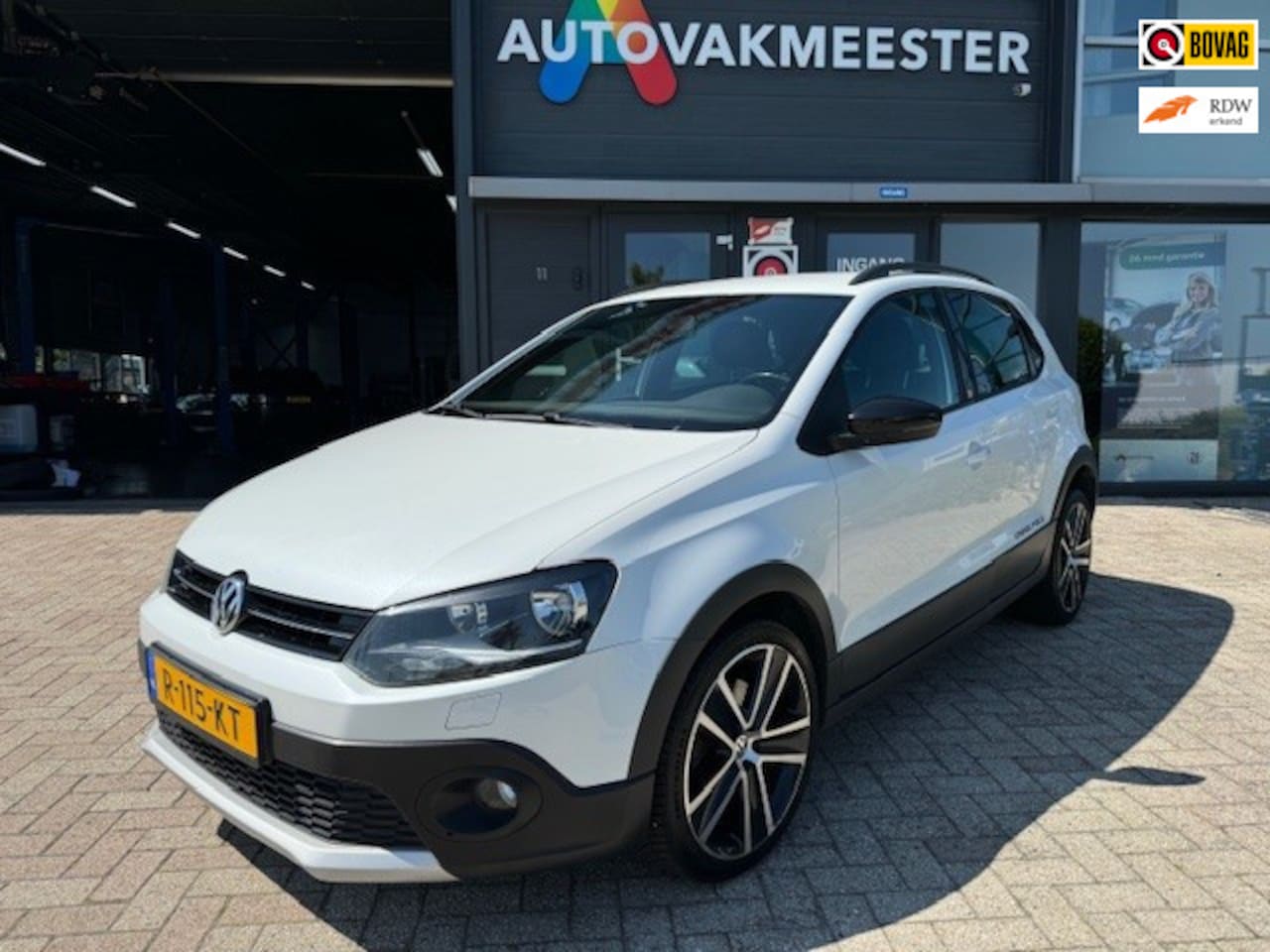 Volkswagen Polo - 1.2 TSI Cross Highline CRUISE I NAVI I PDC - AutoWereld.nl
