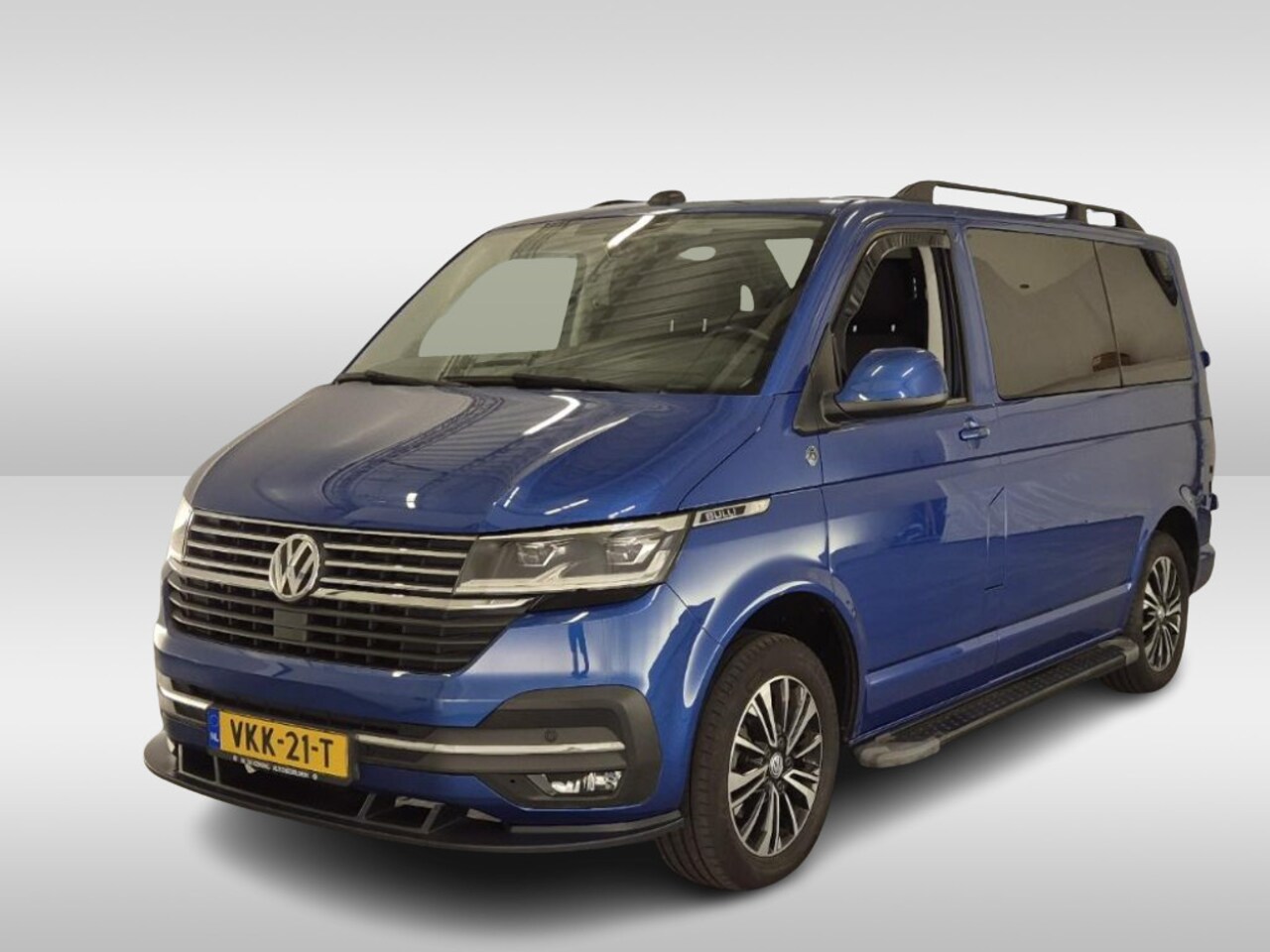 Volkswagen Transporter - 2.0 TDI L1 H1 150pk Bulli Automaat - AutoWereld.nl