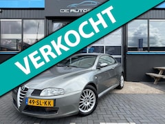 Alfa Romeo GT - 2.0 JTS 143026km Distinctive Airco Leder Cruise pdc Zeer mooie Auto