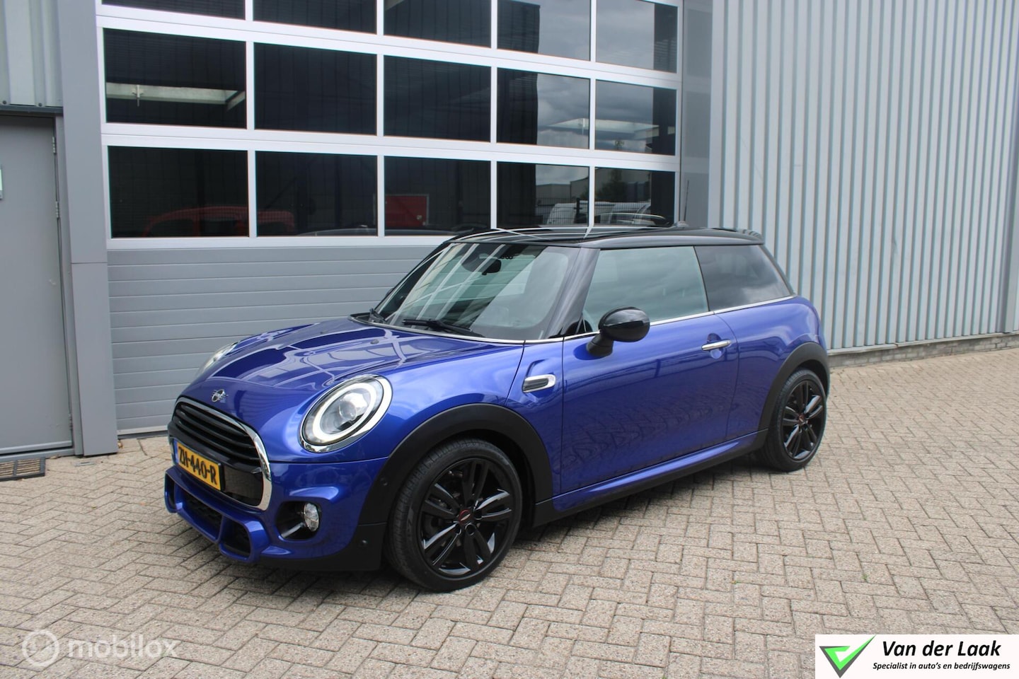MINI 3-Deurs - 1.5 Cooper Salt *JCW PAKKET* | Automaat | Leer | Head-Up | Harman Kardon | NL Auto. - AutoWereld.nl