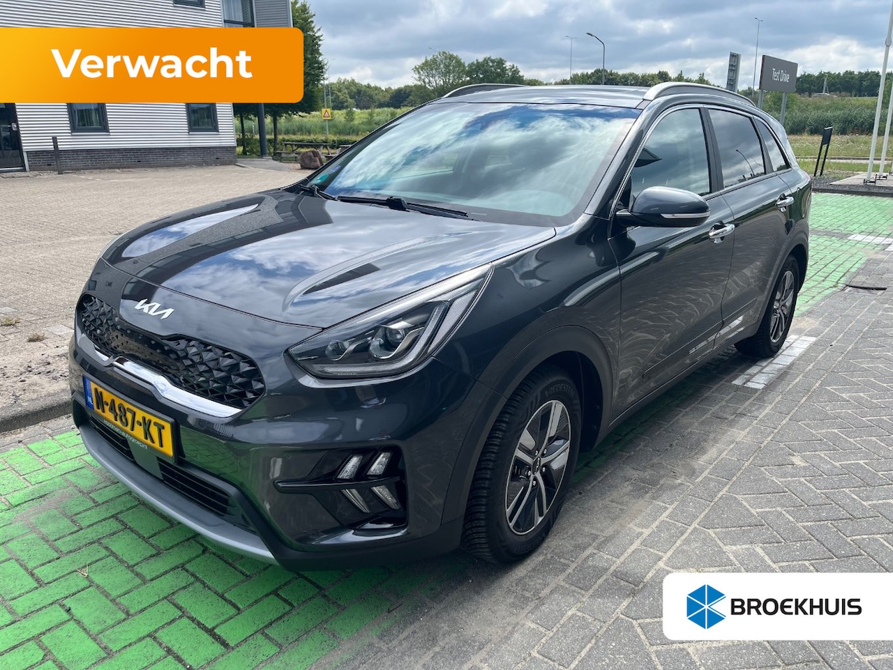 Kia Niro - 1.6 GDi 141pk Hybrid ExecutiveLine | Camera | Carplay | Schuifdak | Adaptive cruise contro - AutoWereld.nl