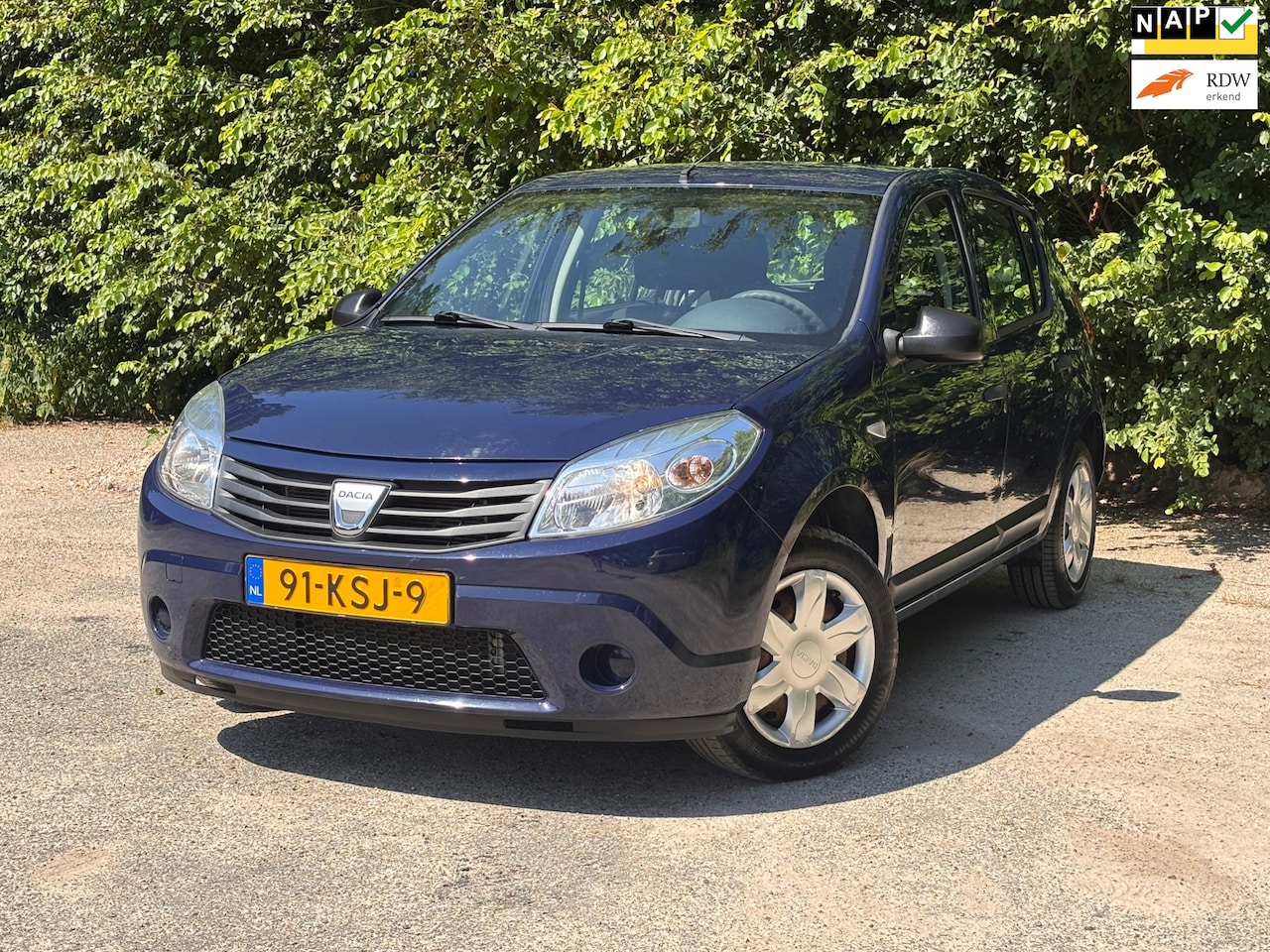 Dacia Sandero - 1.2 Ambiance | " 167.000 " KM + 1e Eigenaar Nu € 2.450,- !!! - AutoWereld.nl