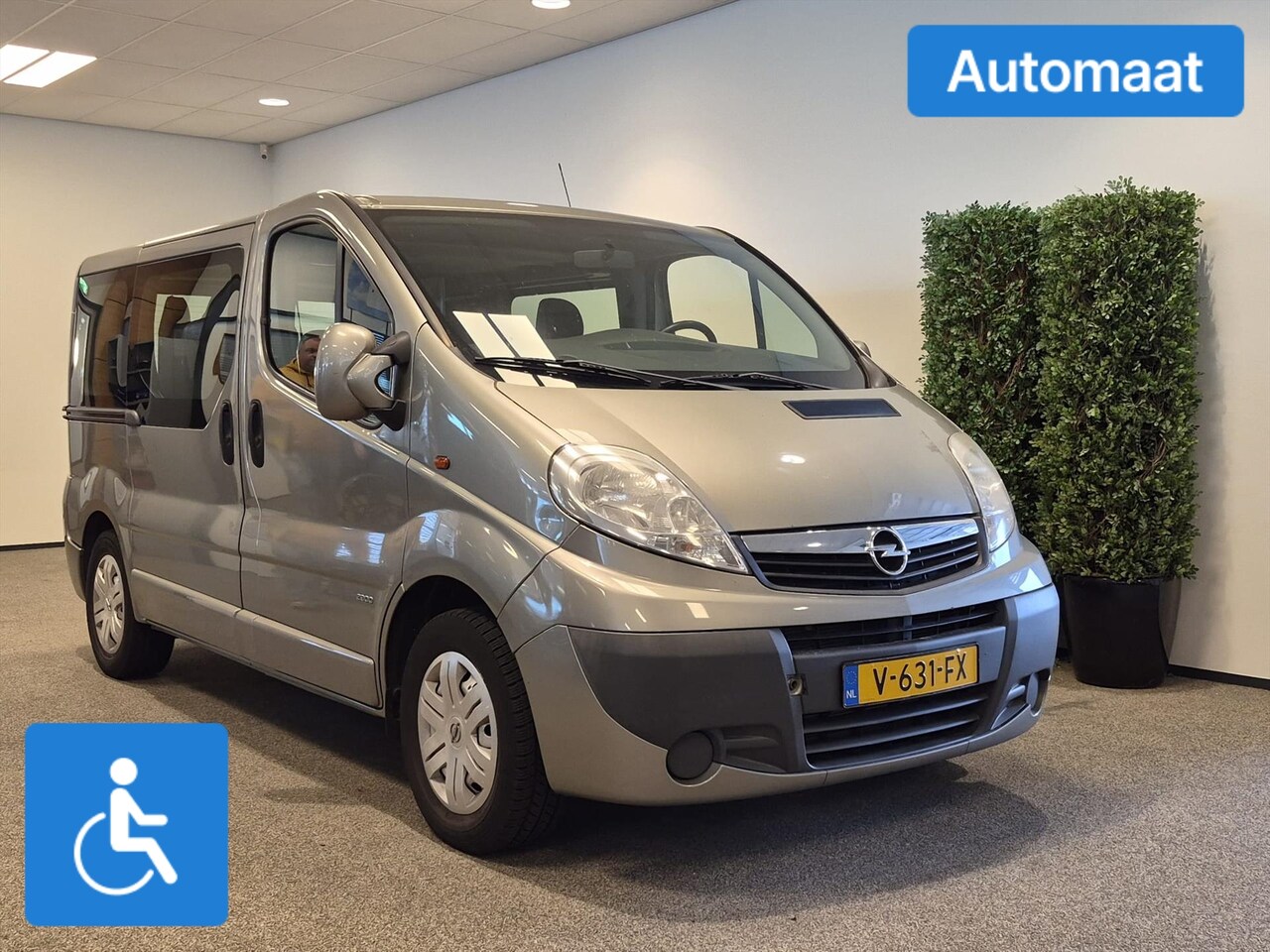 Opel Vivaro - L1H1 Rolstoelbus Automaat (airco) - AutoWereld.nl