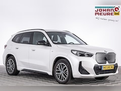 BMW iX1 - eDrive20 67 kWh M-Sport *SOH 99%* harman/kardon | LEDER | ECC | Full LED